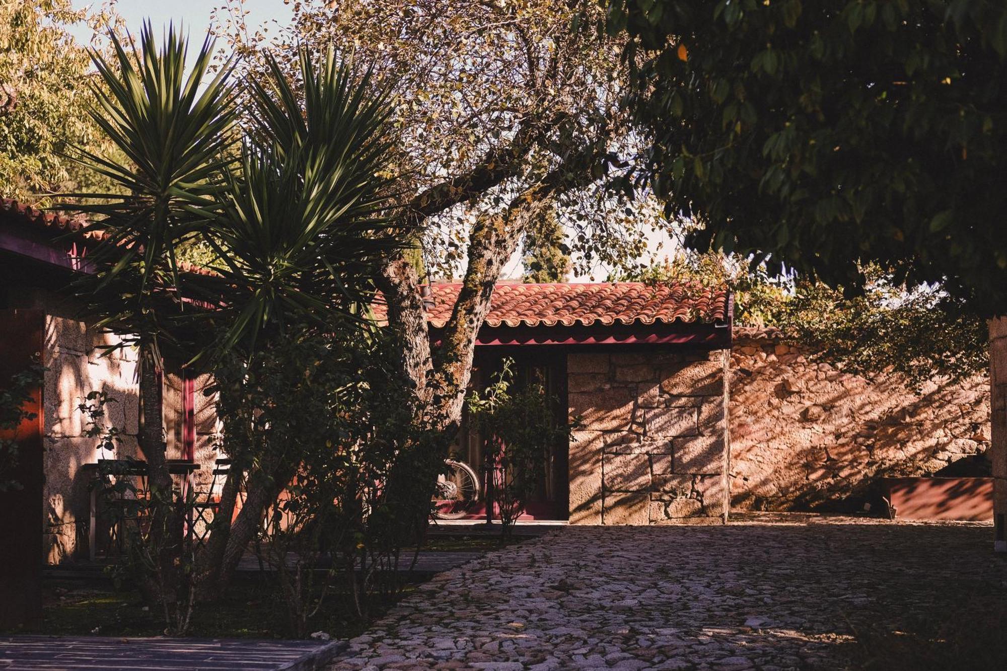 Отель Casal De Tralhariz - Turismo De Habitacao Экстерьер фото